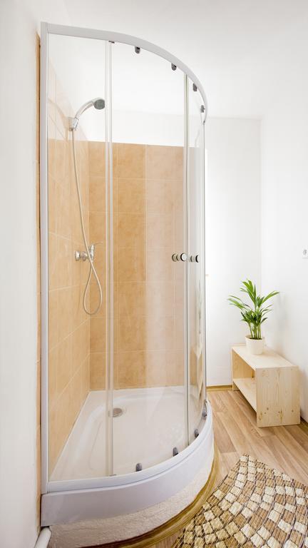 Penzion Ostrava-Levne Ubytovani Ngoại thất bức ảnh