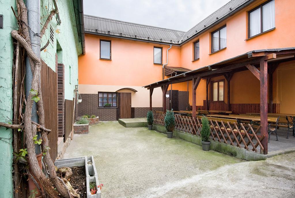 Penzion Ostrava-Levne Ubytovani Ngoại thất bức ảnh
